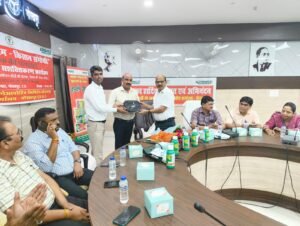 विकास भवन गोरखपुर में कृभको का सहकारिता सशक्तिकरण अभियान आयोजित