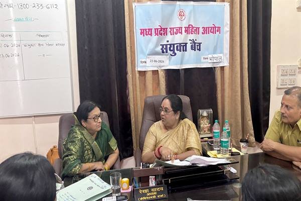 महिला आयोग की जनसुनवाई में सामने आए एआई के दुरुपयोग के गंभीर मामले 1 महिला आयोग की जनसुनवाई में सामने आए एआई के दुरुपयोग के गंभीर मामले | New India Times