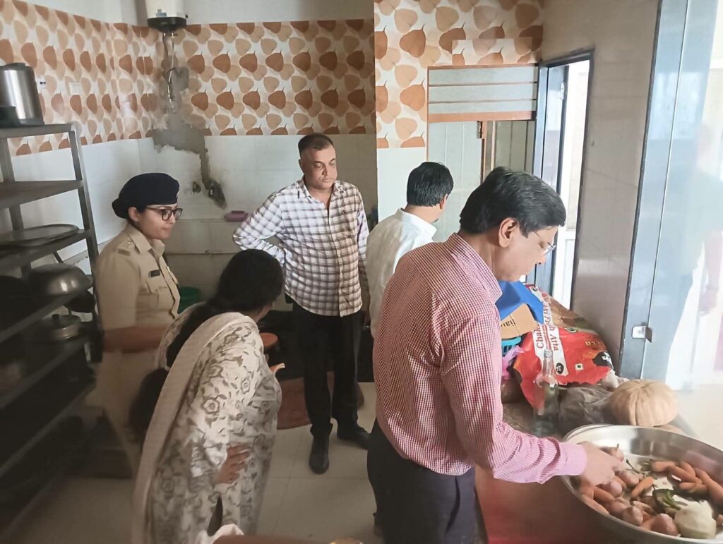 भोपाल में प्रशासन द्वारा कोचिंग, लाइब्रेरी एवं हॉस्टलों का किया गया निरीक्षण, फायर सुरक्षा में लापरवाही पर हुई कार्यवाही | New India Times