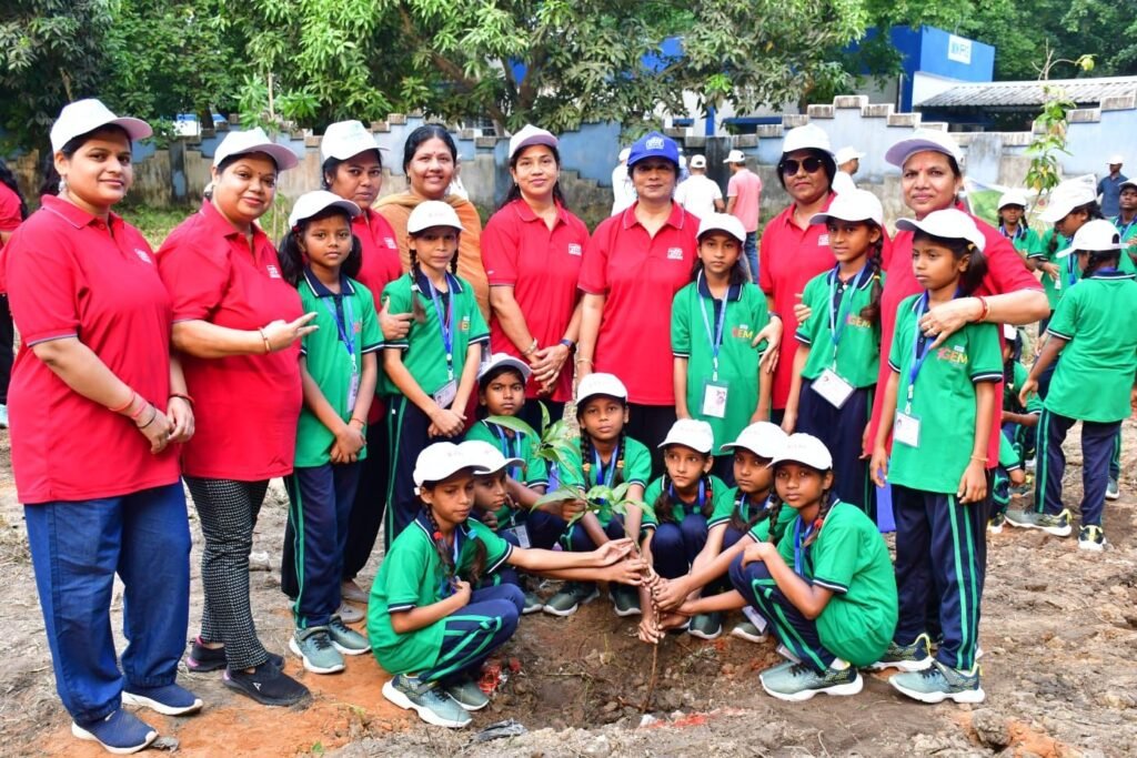 विश्व पर्यावरण दिवस पर एनटीपीसी कहलगांव में हरित पहल, प्रभात फेरी संग 300 पौधों का वृक्षारोपण | New India Times