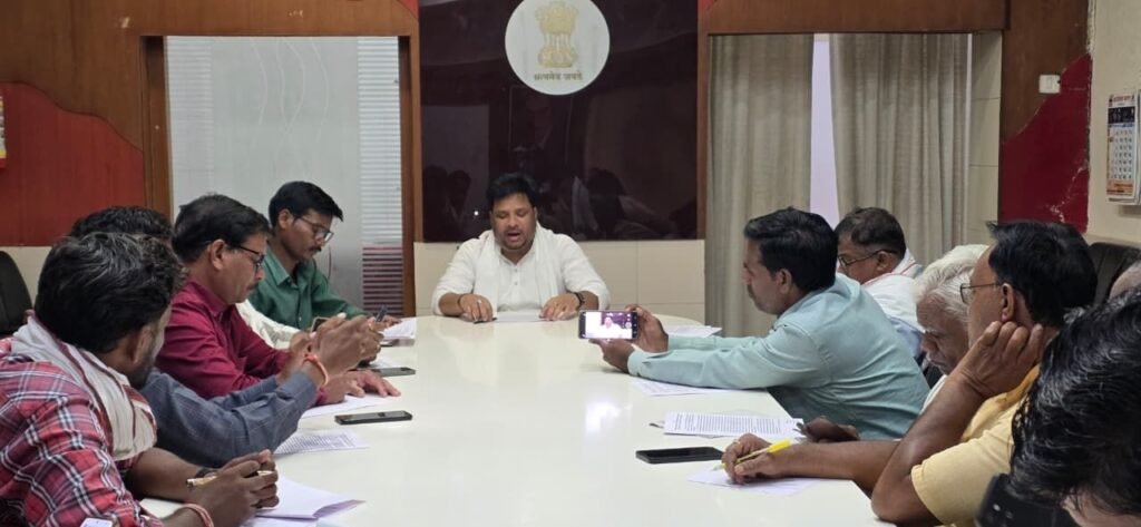 यवतमाल विधान परिषद प्रकरण की उच्चस्तरीय जांच की मांग, सिफारिश करने वालों पर भी कार्रवाई हो: आसिम अली 2 यवतमाल विधान परिषद प्रकरण की उच्चस्तरीय जांच की मांग, सिफारिश करने वालों पर भी कार्रवाई हो: आसिम अली | New India Times