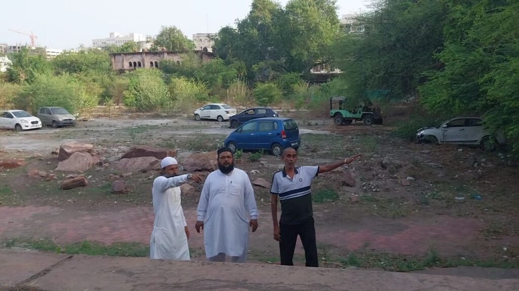 उपेक्षा की मार झेल रहीं हैं भोपाल की ऐतिहासिक धरोहरें, संरक्षण की उठी मांग 4 उपेक्षा की मार झेल रहीं हैं भोपाल की ऐतिहासिक धरोहरें, संरक्षण की उठी मांग | New India Times
