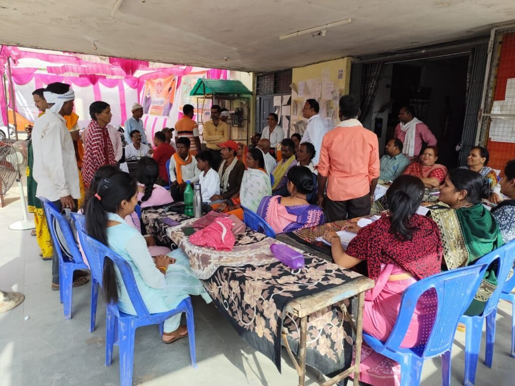 नगर पालिका दमुआ में जनकल्याण शिविर का हुआ सफल समापन 2 नगर पालिका दमुआ में जनकल्याण शिविर का हुआ सफल समापन | New India Times