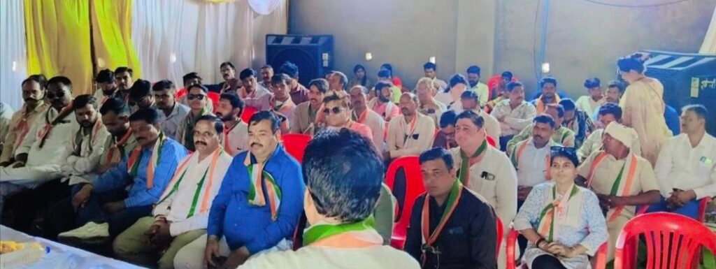 आर्यव्रत पत्रकार संघ का प्रतिभा सम्मान एवं मिलन समारोह सम्पन्न, 100 से अधिक पत्रकार हुए शामिल 4 आर्यव्रत पत्रकार संघ का प्रतिभा सम्मान एवं मिलन समारोह सम्पन्न, 100 से अधिक पत्रकार हुए शामिल | New India Times