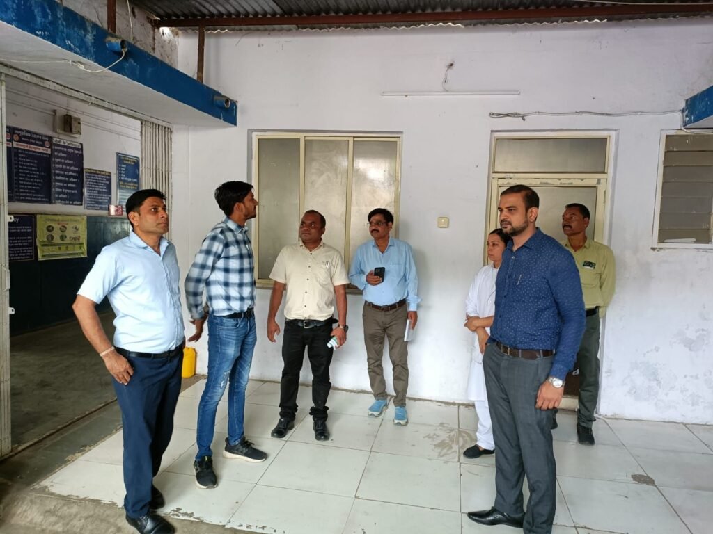 मेघनगर सीएचसी का औचक निरीक्षण, नवागत सीएमएचओ ने दिए सख्त निर्देश 3 मेघनगर सीएचसी का औचक निरीक्षण, नवागत सीएमएचओ ने दिए सख्त निर्देश | New India Times