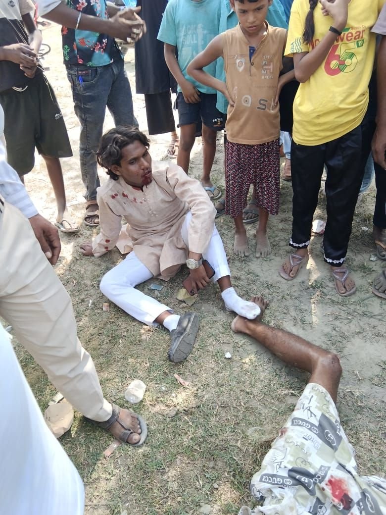 तेज़ रफ्तार का क़हर: कफारा चौकी के पास दो बाइकों की भिड़ंत, चार घायल, एक की हालत नाज़ुक | New India Times