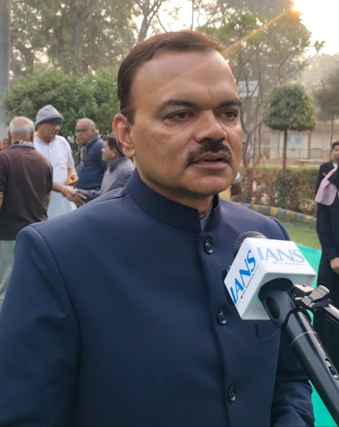 तीन वर्ष से अधिक समय से पदस्थ निगमायुक्त के तबादले की मांग, मजदूर यूनियन अध्यक्ष ने हाईकोर्ट में दायर की जनहित याचिका 1 तीन वर्ष से अधिक समय से पदस्थ निगमायुक्त के तबादले की मांग, मजदूर यूनियन अध्यक्ष ने हाईकोर्ट में दायर की जनहित याचिका | New India Times