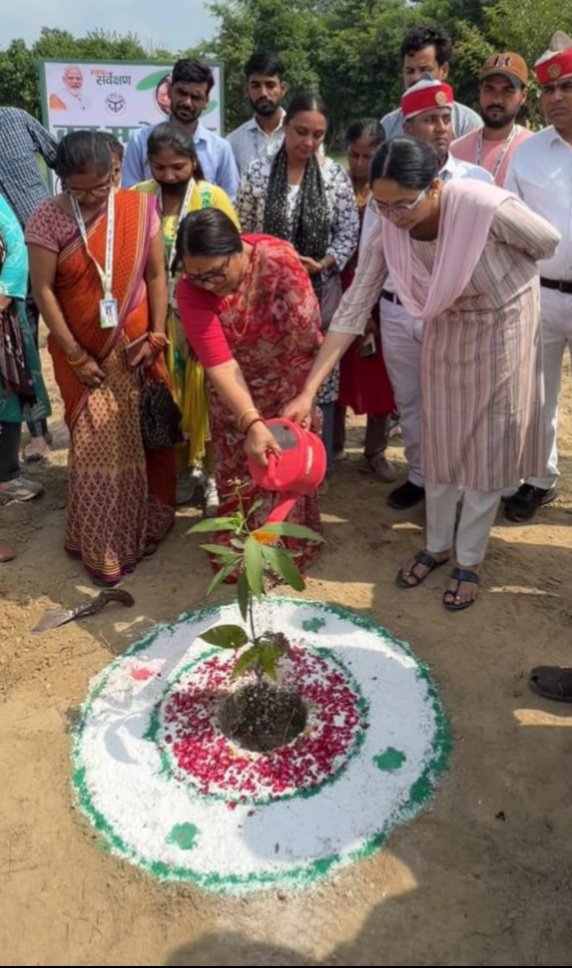 वन महोत्सव में जैव विविधता पार्क में हुआ वृक्षारोपण, 'एक पेड़ मां के नाम' अभियान से दिया पर्यावरण संरक्षण का संदेश 1 वन महोत्सव में जैव विविधता पार्क में हुआ वृक्षारोपण, 'एक पेड़ मां के नाम' अभियान से दिया पर्यावरण संरक्षण का संदेश | New India Times