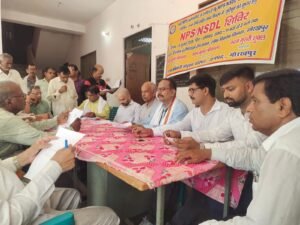 गोरखपुर में एनपीएस/एनएसडीएल त्रुटि सुधार शिविर: 115 कर्मचारियों के अभिलेखों का परीक्षण, ऑनलाइन संशोधन प्रक्रिया शुरू