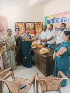 भाजपा महिला मोर्चा की जिला अध्यक्ष बनीं श्रीमती दीपमाला बामनिया, बधाइयों का सिलसिला जारी