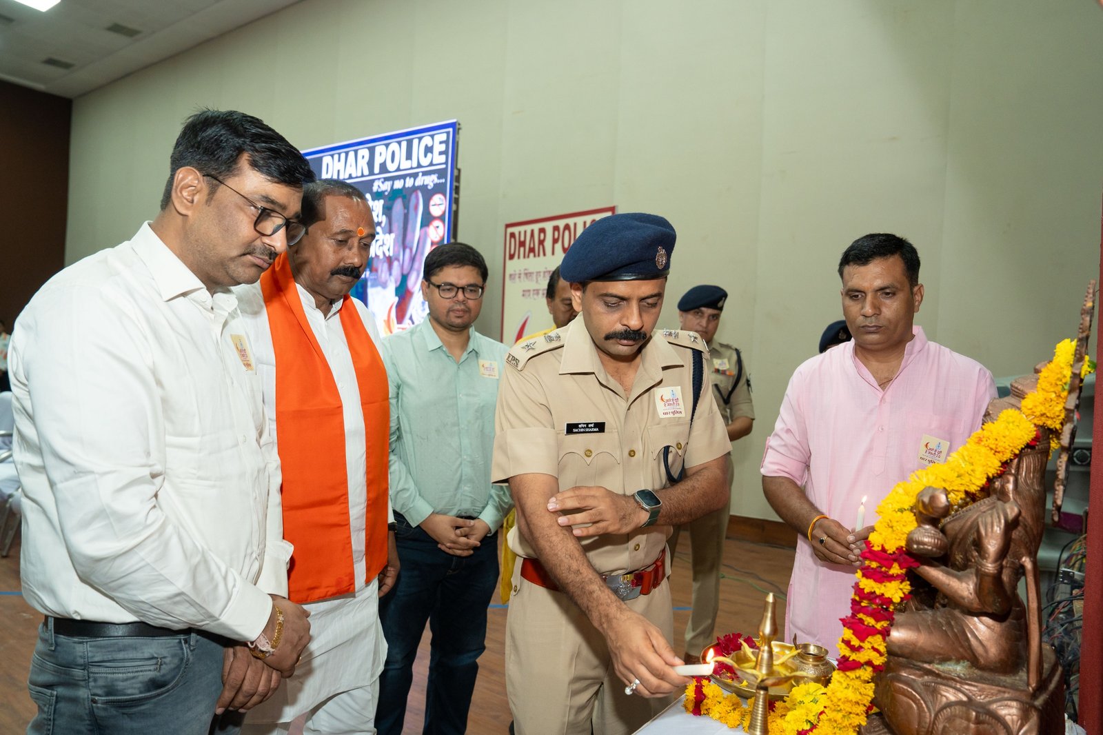 धार में 'नशे से दूरी है ज़रूरी 2.0' अभियान का शुभारंभ, जागरूकता रैली निकालकर दिलाई नशामुक्ति की शपथ | New India Times