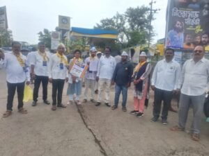 ई-20 पेट्रोल के विरोध में AAP की हस्ताक्षर मुहिम, पेट्रोल ₹82 प्रति लीटर करने की मांग
