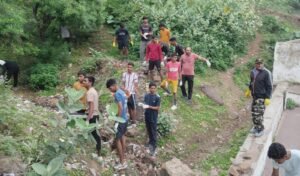 विशाला पहली पारी मंदिर परिसर में स्वच्छता अभियान का दूसरा चरण सम्पन्न, सैकड़ों लोगों ने किया श्रमदान