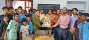 क्लेंसी इंटरमीडिएट कॉलेज में वृक्षारोपण के साथ विद्यार्थियों को दिया गया यातायात नियमों का प्रशिक्षण