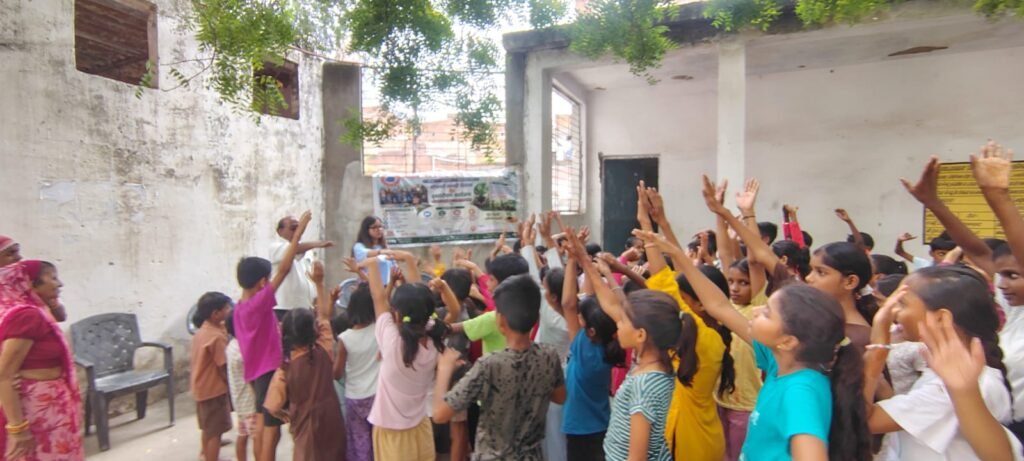 'नशे से दूरी है ज़रूरी' अभियान: विद्यार्थियों ने लिया नशामुक्त भारत निर्माण का संकल्प 2 'नशे से दूरी है ज़रूरी' अभियान: विद्यार्थियों ने लिया नशामुक्त भारत निर्माण का संकल्प | New India Times