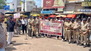 नुक्कड़ नाटक के माध्यम से धार पुलिस ने चलाया नशामुक्ति अभियान, विद्यार्थियों व आमजन को किया जागरूक