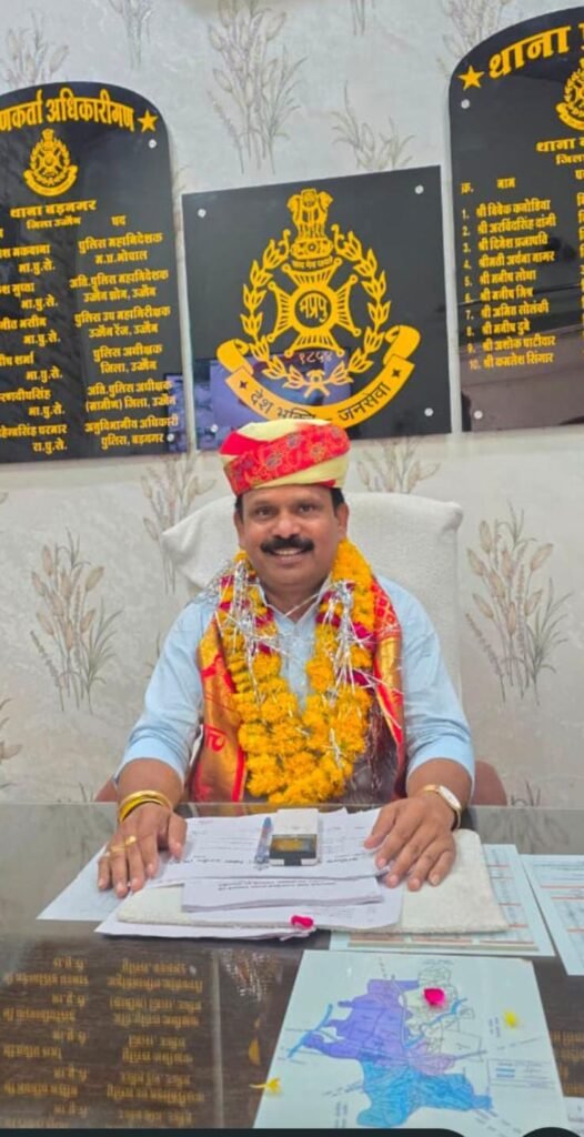 ग्राम भामल के पूर्व सरपंच स्व. धुलजी सिगाड़ा के पुत्र कमलेश सिगाड़ा डीएसपी पद पर पदोन्नत, क्षेत्र में हर्ष की लहर 3 ग्राम भामल के पूर्व सरपंच स्व. धुलजी सिगाड़ा के पुत्र कमलेश सिगाड़ा डीएसपी पद पर पदोन्नत, क्षेत्र में हर्ष की लहर | New India Times