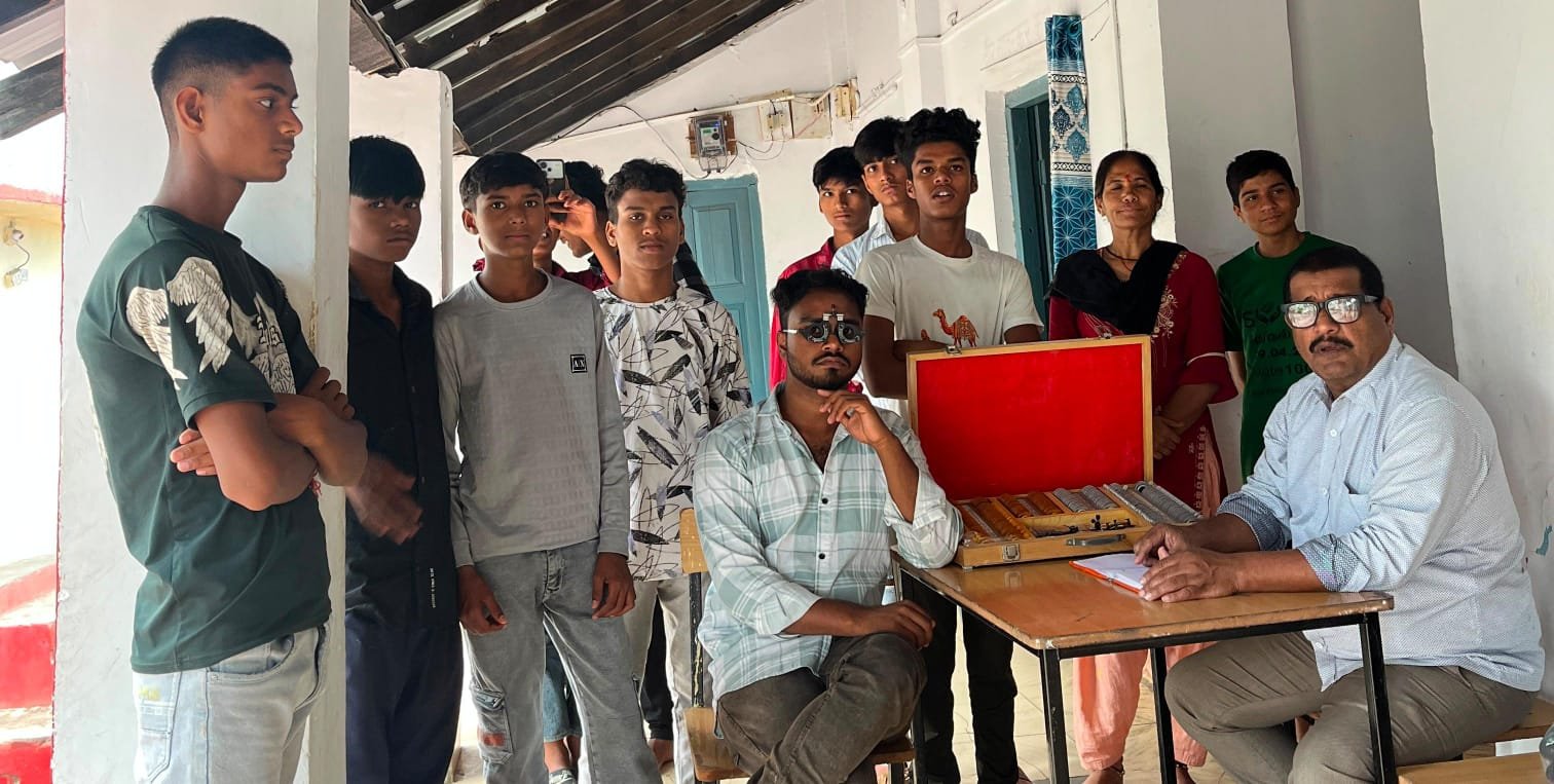 सीनियर अनुसूचित बालक छात्रावास में छात्रों की आंखों की जांच, 10 विद्यार्थियों को मिलेगा निःशुल्क चश्मा 1 सीनियर अनुसूचित बालक छात्रावास में छात्रों की आंखों की जांच, 10 विद्यार्थियों को मिलेगा निःशुल्क चश्मा | New India Times