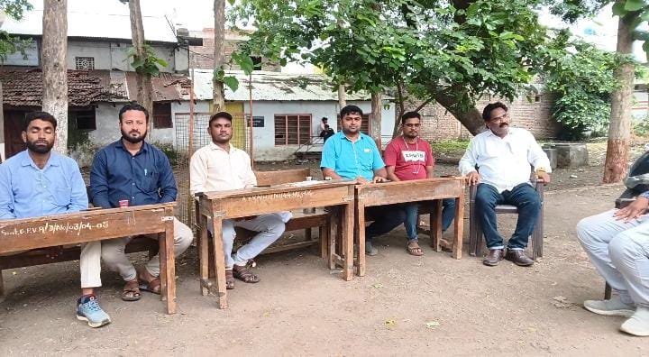खाजा तेरे कार्य को सलाम: नगर सेवक अब्दुल खाजा शेख रशीद ने जीता आम नागरिकों का दिल 1 खाजा तेरे कार्य को सलाम: नगर सेवक अब्दुल खाजा शेख रशीद ने जीता आम नागरिकों का दिल | New India Times