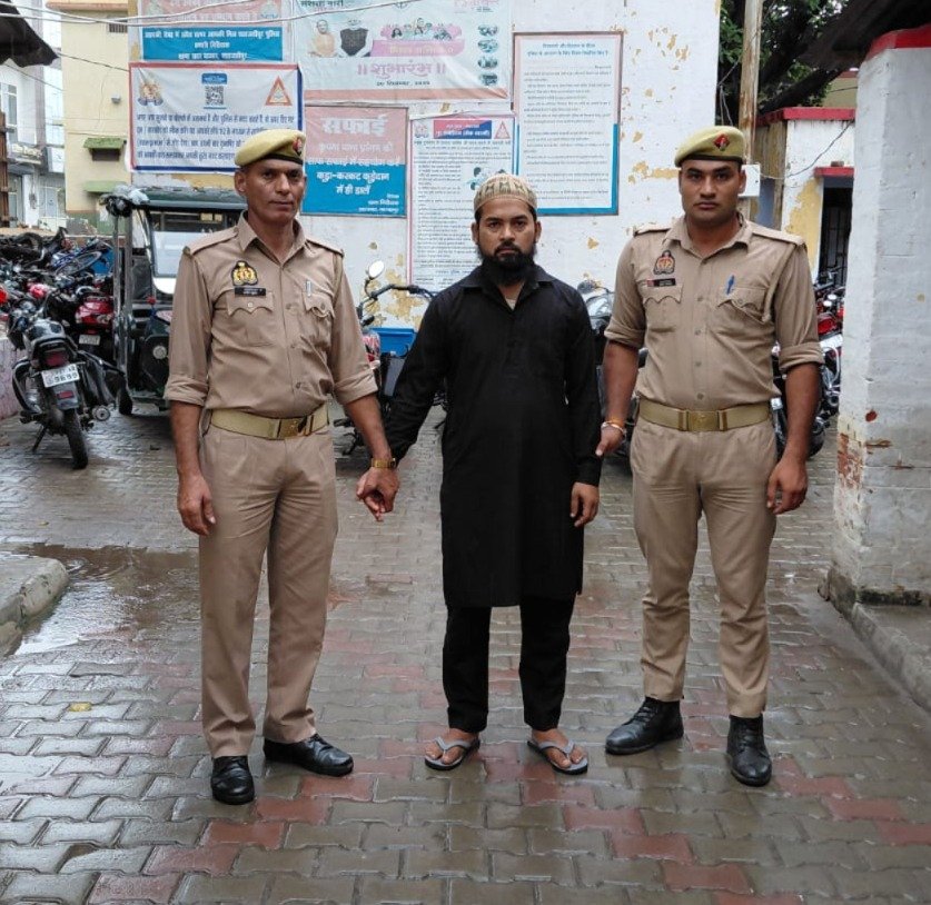 शादी का झांसा देकर दुष्कर्म के आरोपी को सदर बाजार पुलिस ने किया गिरफ्तार 1 शादी का झांसा देकर दुष्कर्म के आरोपी को सदर बाजार पुलिस ने किया गिरफ्तार | New India Times