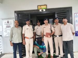 खकनार पुलिस ने शातिर अंतरजिला अपराधी को अवैध पिस्टल सहित किया गिरफ्तार, ₹1.37 लाख का माल बरामद