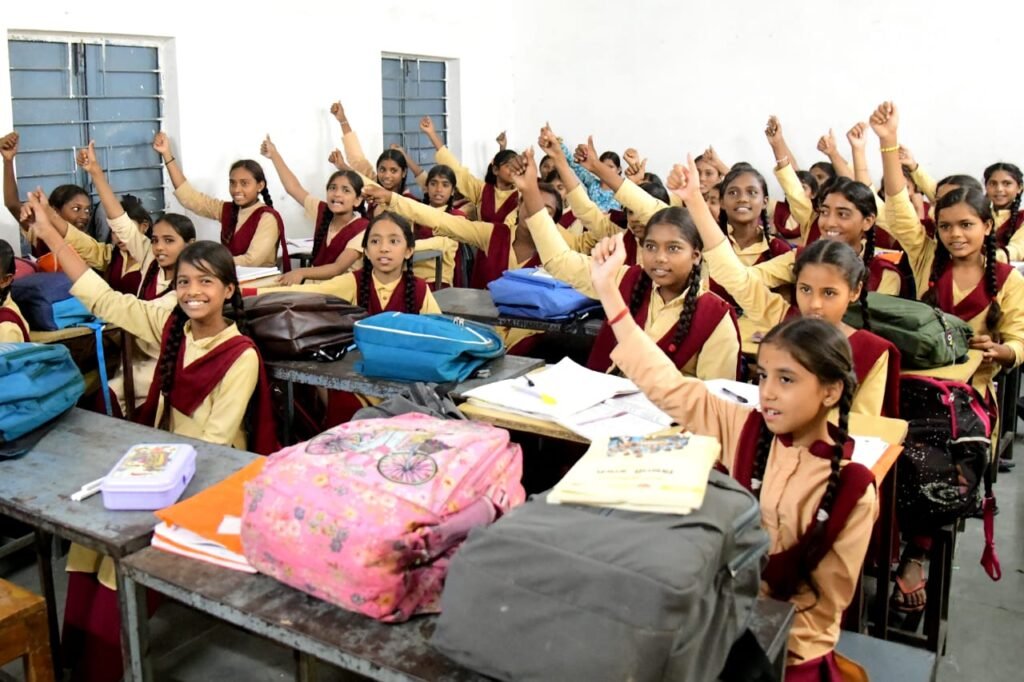 मेघनगर में विद्यार्थियों को स्वच्छता व ठोस अपशिष्ट प्रबंधन के प्रति किया गया जागरूक 2 मेघनगर में विद्यार्थियों को स्वच्छता व ठोस अपशिष्ट प्रबंधन के प्रति किया गया जागरूक | New India Times