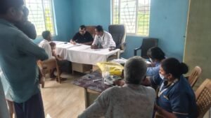 ऑल इज़ वेल हॉस्पिटल बुरहानपुर ने ग्राम खड़की में लगाया निःशुल्क स्वास्थ्य शिविर, 47 से अधिक मरीजों ने उठाया लाभ