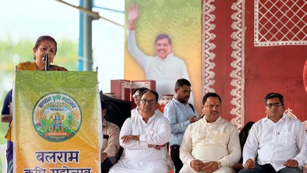 मुख्यमंत्री डॉ. मोहन यादव ने 8,115 किसानों के खातों में 107.72 करोड़ रुपये की राहत राशि की अंतरित, विधायक अर्चना चिटनिस के प्रयासों से बुरहानपुर के किसानों को मिली बड़ी राहत | New India Times