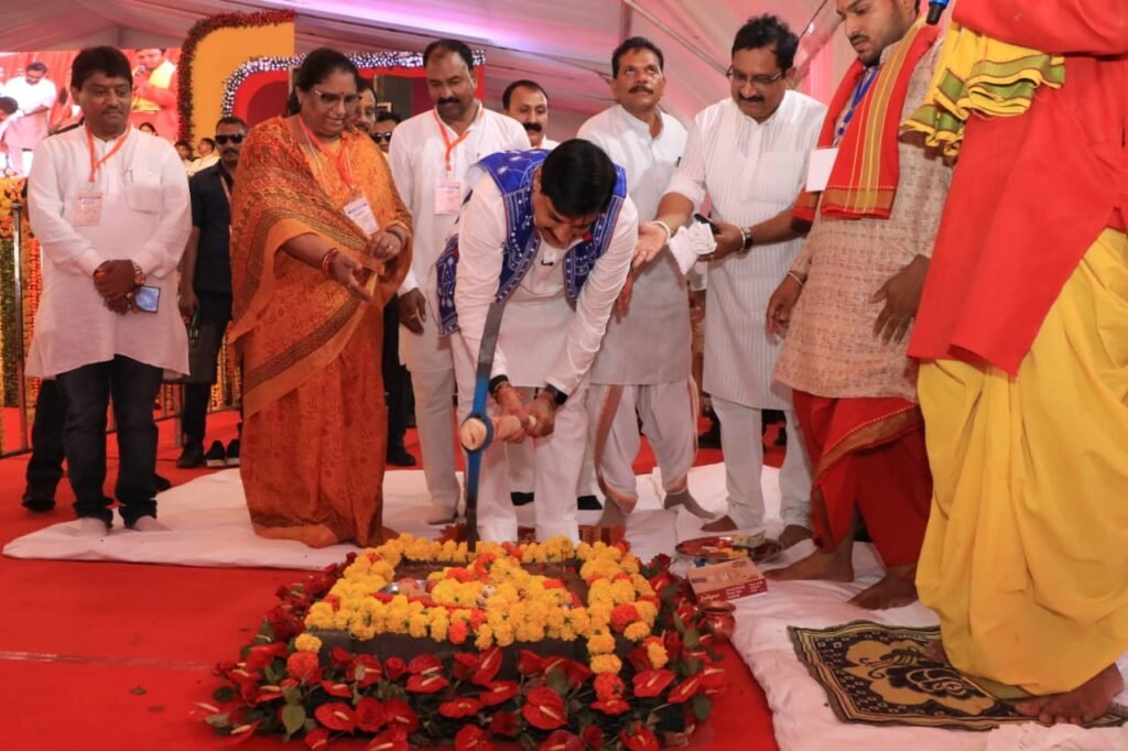 महिलाओं, किसानों और युवाओं के लिए मुख्यमंत्री की बड़ी घोषणाएं, झाबुआ को मिली विकास की सौगात 2 महिलाओं, किसानों और युवाओं के लिए मुख्यमंत्री की बड़ी घोषणाएं, झाबुआ को मिली विकास की सौगात | New India Times