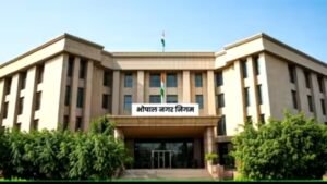 झूठे आरोपों में बर्खास्तगी का आरोप: भोपाल नगर निगम पर कर्मचारियों ने लगाया प्रताड़ना का गंभीर आरोप