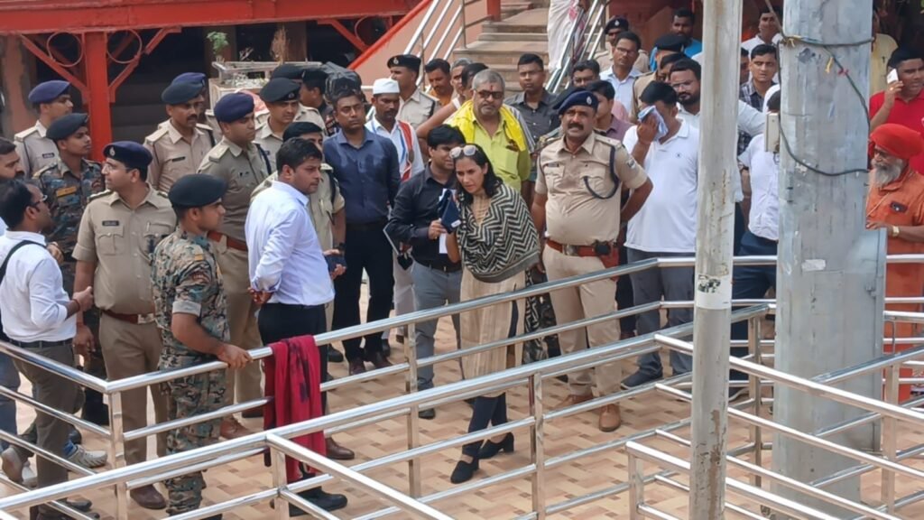 श्रावणी मेला की तैयारियों का डीएम ने लिया जायजा, सुल्तानगंज में लेजर-ड्रोन शो से सजेगा शहर 2 श्रावणी मेला की तैयारियों का डीएम ने लिया जायजा, सुल्तानगंज में लेजर-ड्रोन शो से सजेगा शहर | New India Times