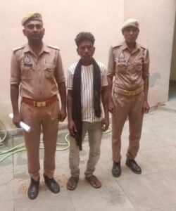 करमा पुलिस ने 1.3 कि.ग्रा. गांजा के साथ तस्कर को किया गिरफ्तार