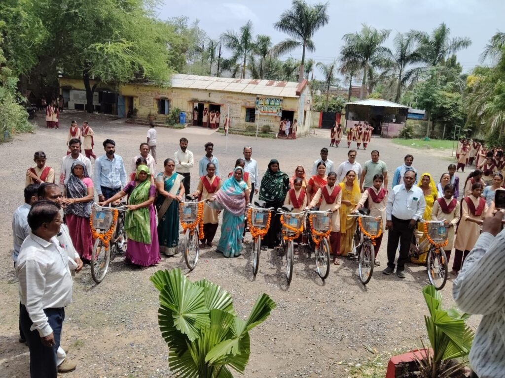 मेघनगर कन्या स्कूल में प्रबंधन समिति का गठन, इंदिरा मैडा अध्यक्ष व बिजली कटारा उपाध्यक्ष चुनी गईं 2 मेघनगर कन्या स्कूल में प्रबंधन समिति का गठन, इंदिरा मैडा अध्यक्ष व बिजली कटारा उपाध्यक्ष चुनी गईं | New India Times