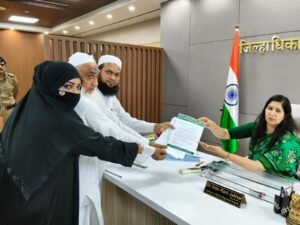 SIR एन्यूमरेशन फॉर्म भरने की अवधि बढ़ाने की मांग, अम्मार पटेल ने जिलाधिकारी को सौंपा ज्ञापन