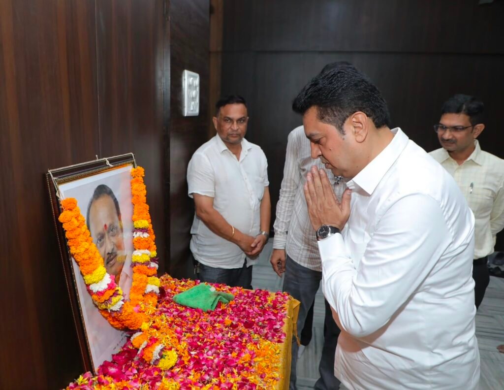 मिरा-भाईंदर में अजित पवार जयंती पर श्रद्धांजलि, अधिकारियों व जनप्रतिनिधियों ने किया नमन | New India Times