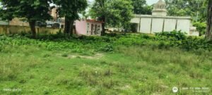 बरवर स्वास्थ्य केंद्र में गंदगी का अंबार, सवाल पूछने पर फार्मासिस्ट ने पत्रकार से की अभद्रता