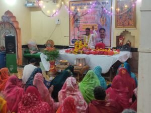 श्रावण मास में श्री मनकामेश्वर महादेव मंदिर में हरि-हर कथा का आयोजन, बड़ी संख्या में श्रद्धालु ले रहे कथा का लाभ