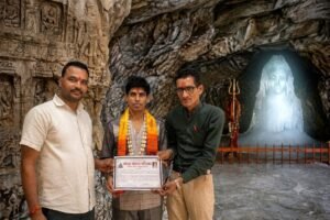 जीवदया, समाजसेवा और अमरनाथ लंगर सेवा के लिए पवन नाहर को मिला ‘भोले भक्त सम्मान’