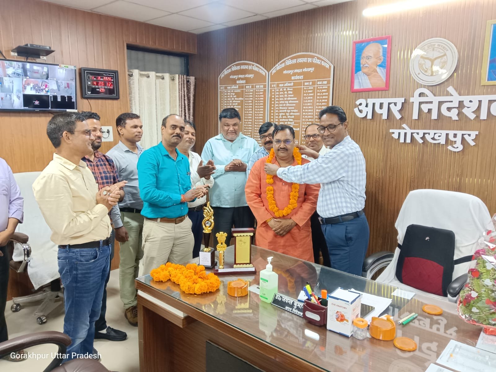 राजकीय कुष्ठ चिकित्सा कर्मचारी संघ के नवनिर्वाचित प्रदेश अध्यक्ष राजेश सिंह का गोरखपुर में भव्य स्वागत व सम्मान 1 राजकीय कुष्ठ चिकित्सा कर्मचारी संघ के नवनिर्वाचित प्रदेश अध्यक्ष राजेश सिंह का गोरखपुर में भव्य स्वागत व सम्मान | New India Times