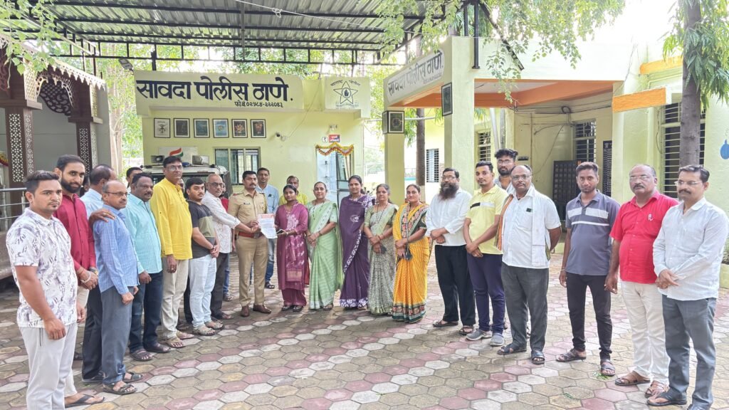 मंत्री के अनादर प्रकरण में गिरीश महाजन को क्लीन चिट : बीजेपी ने किए आंदोलन 4 मंत्री के अनादर प्रकरण में गिरीश महाजन को क्लीन चिट : बीजेपी ने किए आंदोलन | New India Times