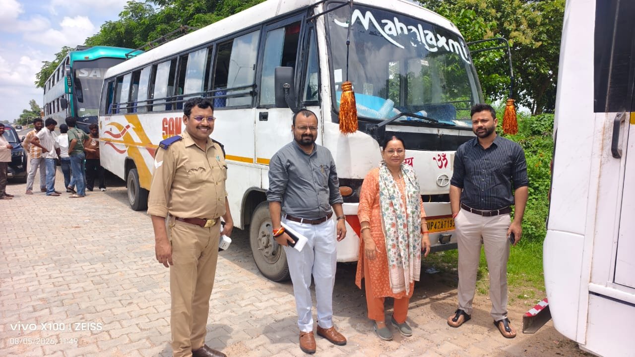 लखीमपुर खीरी में डग्गामार वाहनों पर परिवहन विभाग का बड़ा एक्शन, 20 वाहन सीज और 59 का चालान | New India Times
