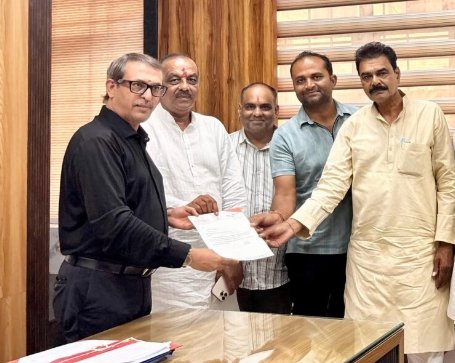 पांढुर्णा में नो-एंट्री व्यवस्था से व्यापारियों की परेशानी बढ़ी, भाजपा जिलाध्यक्ष और विधायक ने कलेक्टर के सामने उठाई समस्या 2 पांढुर्णा में नो-एंट्री व्यवस्था से व्यापारियों की परेशानी बढ़ी, भाजपा जिलाध्यक्ष और विधायक ने कलेक्टर के सामने उठाई समस्या | New India Times