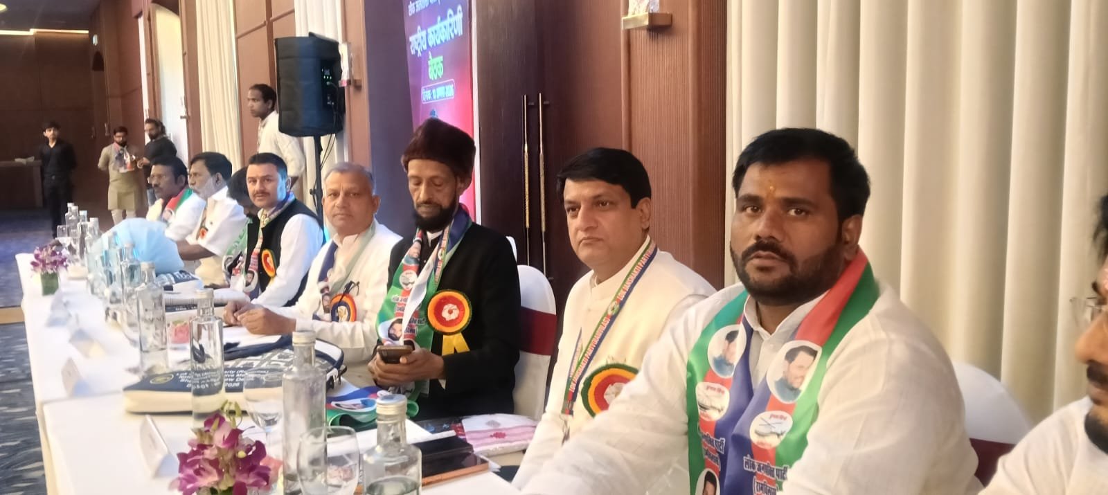 चिराग पासवान की अध्यक्षता में लोजपा (रामविलास) की राष्ट्रीय कार्यकारिणी की बैठक संपन्न, संगठन विस्तार और चुनावी तैयारियों पर हुआ मंथन 1 चिराग पासवान की अध्यक्षता में लोजपा (रामविलास) की राष्ट्रीय कार्यकारिणी की बैठक संपन्न, संगठन विस्तार और चुनावी तैयारियों पर हुआ मंथन | New India Times
