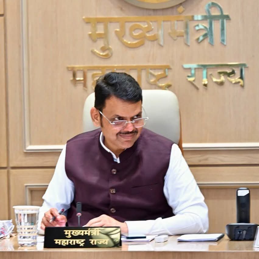 वर्क के लिए किसने दिए ऑर्डर्स : शिवसेना ने मांगा गिरीश महाजन का इस्तीफ़ा | New India Times