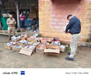 राजगढ़ सीएचसी के पुराने भवन में मिला लाखों की दवाओं का जखीरा
