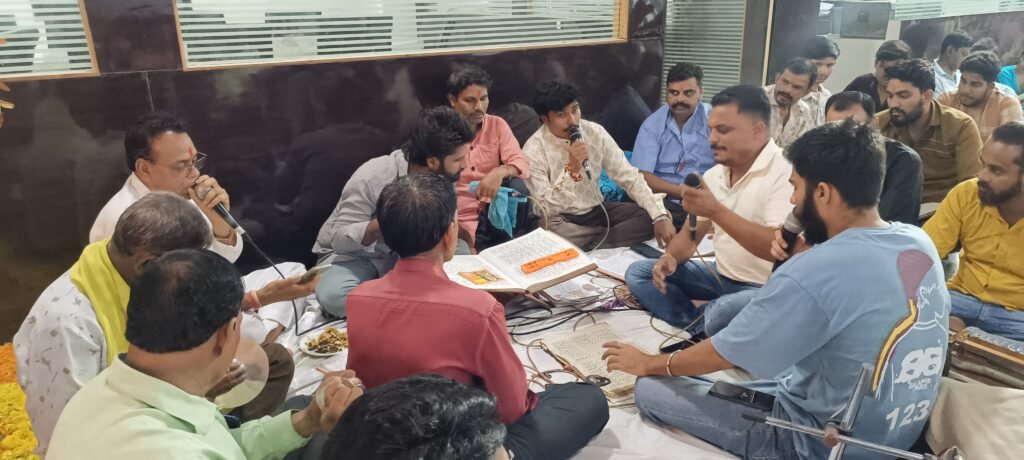 43 वर्षों से मेघनगर को राममय कर रहा श्रीरामचरित मानस युवा मंडल, श्रावण माह में घर-घर हो रहा संगीतमय रामायण पाठ 2 43 वर्षों से मेघनगर को राममय कर रहा श्रीरामचरित मानस युवा मंडल, श्रावण माह में घर-घर हो रहा संगीतमय रामायण पाठ | New India Times