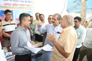 जनविश्वास शिविर में गूंजा जनता का दर्द, महापौर-कलेक्टर ने मौके पर दिए समाधान के निर्देश