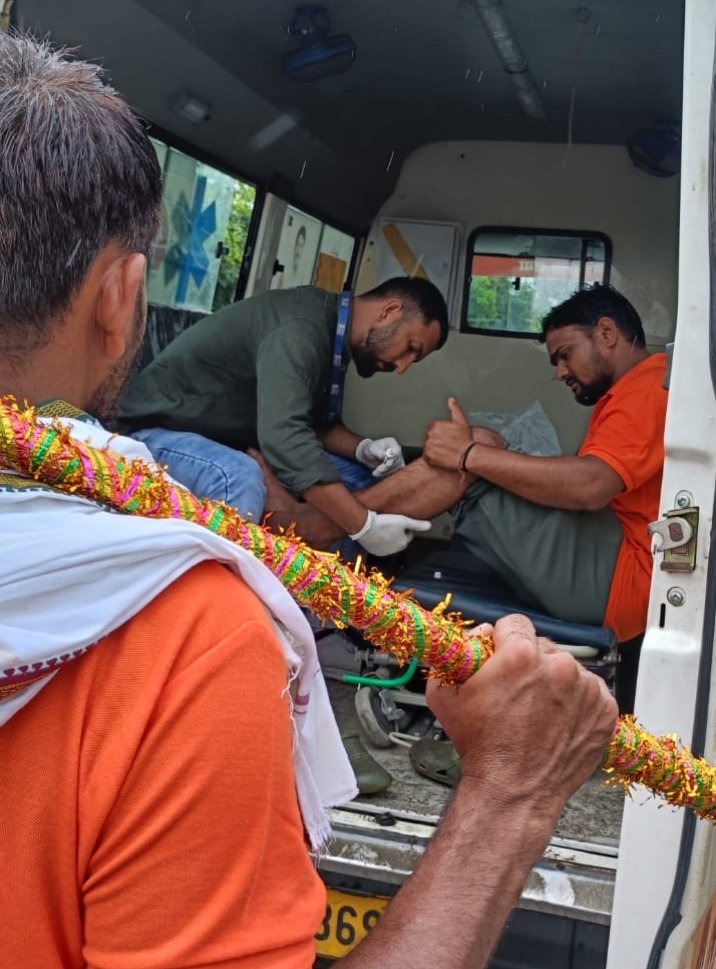 कांवड़ यात्रा में 108 एंबुलेंस बनी जीवनरक्षक, श्रद्धालुओं को मिला त्वरित उपचार | New India Times