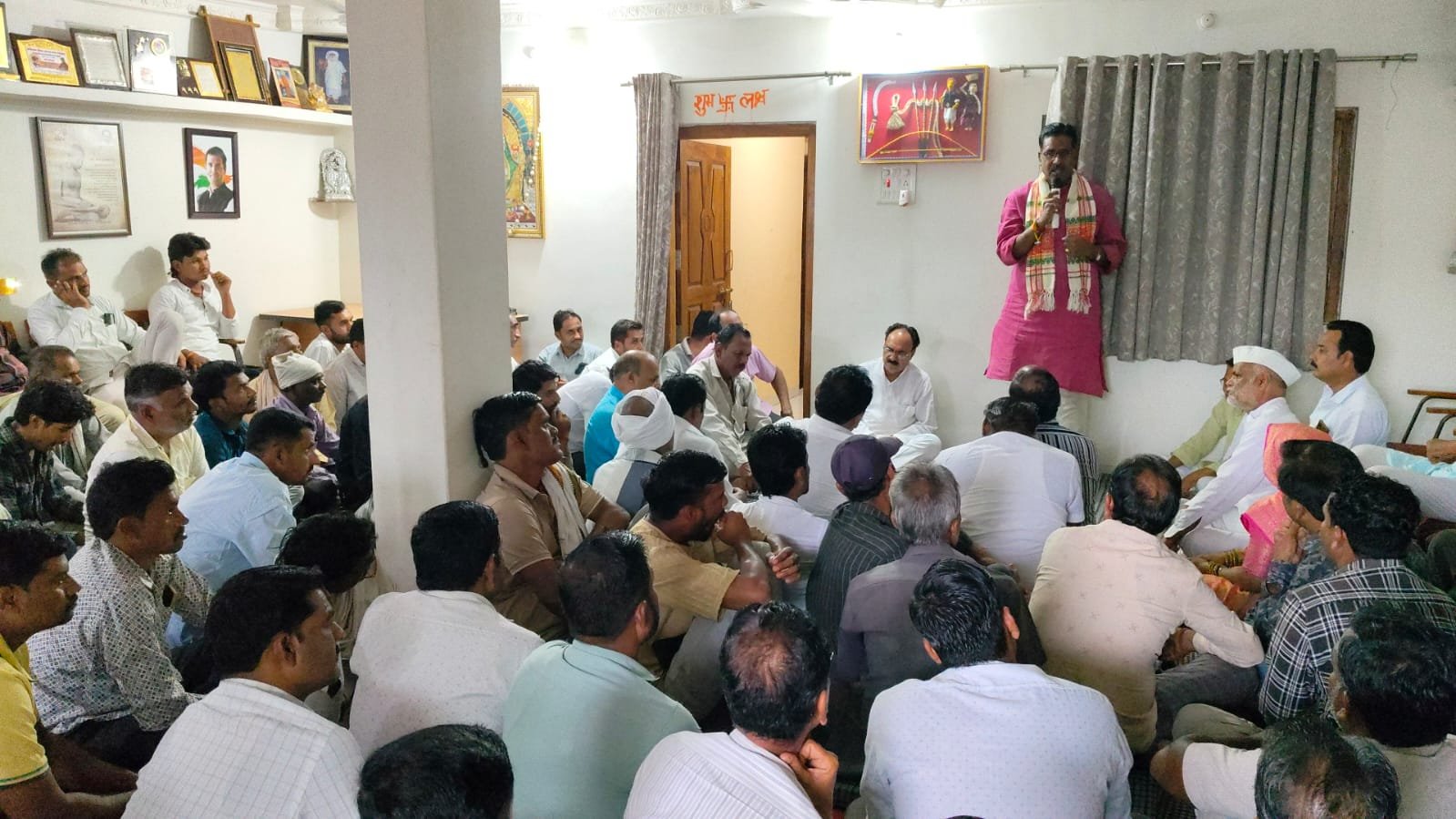देवरी में कांग्रेस की ब्लॉक स्तरीय बैठक में दिखा कार्यकर्ताओं का उत्साह, संगठन को बूथ स्तर तक मज़बूत करने पर मंथन 1 देवरी में कांग्रेस की ब्लॉक स्तरीय बैठक में दिखा कार्यकर्ताओं का उत्साह, संगठन को बूथ स्तर तक मज़बूत करने पर मंथन | New India Times