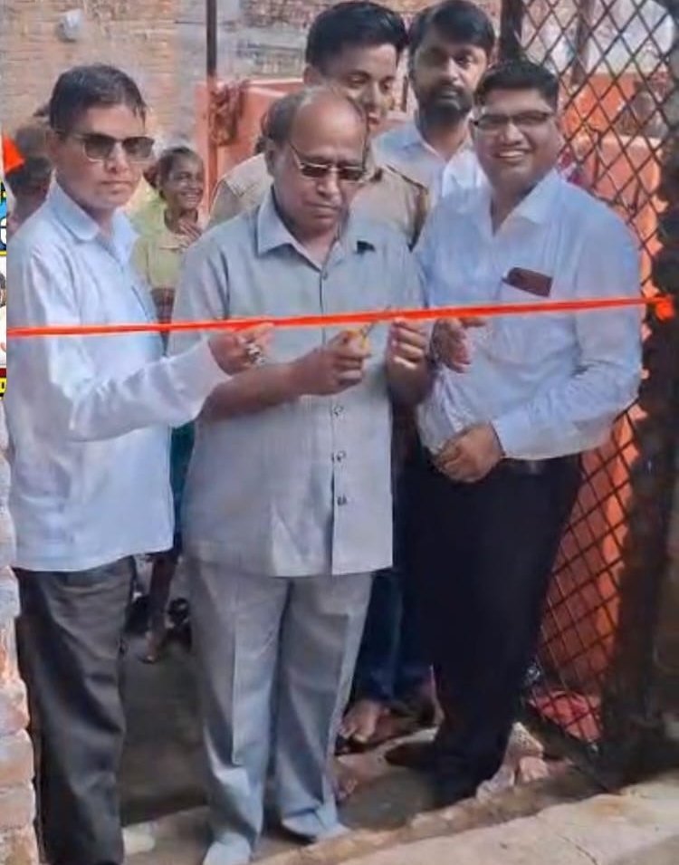 सिंधिया नगर में निःशुल्क कोचिंग का शुभारंभ, जरूरतमंद बच्चों के सपनों को मिलेगी नई दिशा 2 सिंधिया नगर में निःशुल्क कोचिंग का शुभारंभ, जरूरतमंद बच्चों के सपनों को मिलेगी नई दिशा | New India Times